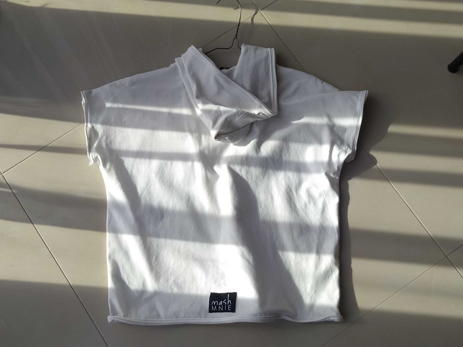 bluzka z kapturem mashmnie