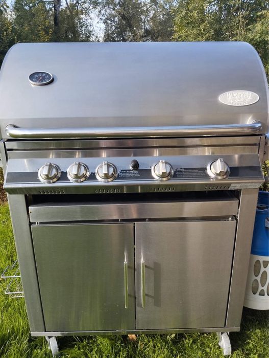 Газовий гриль «Master Grill»