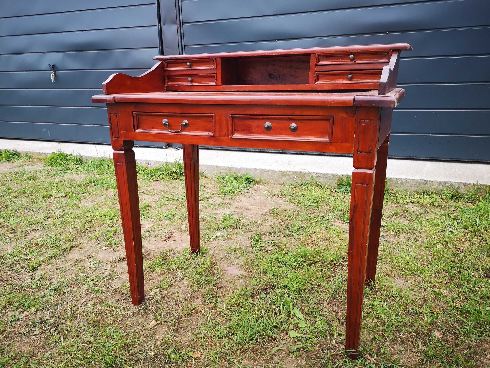 Stare biurko(toaletka) drewniane