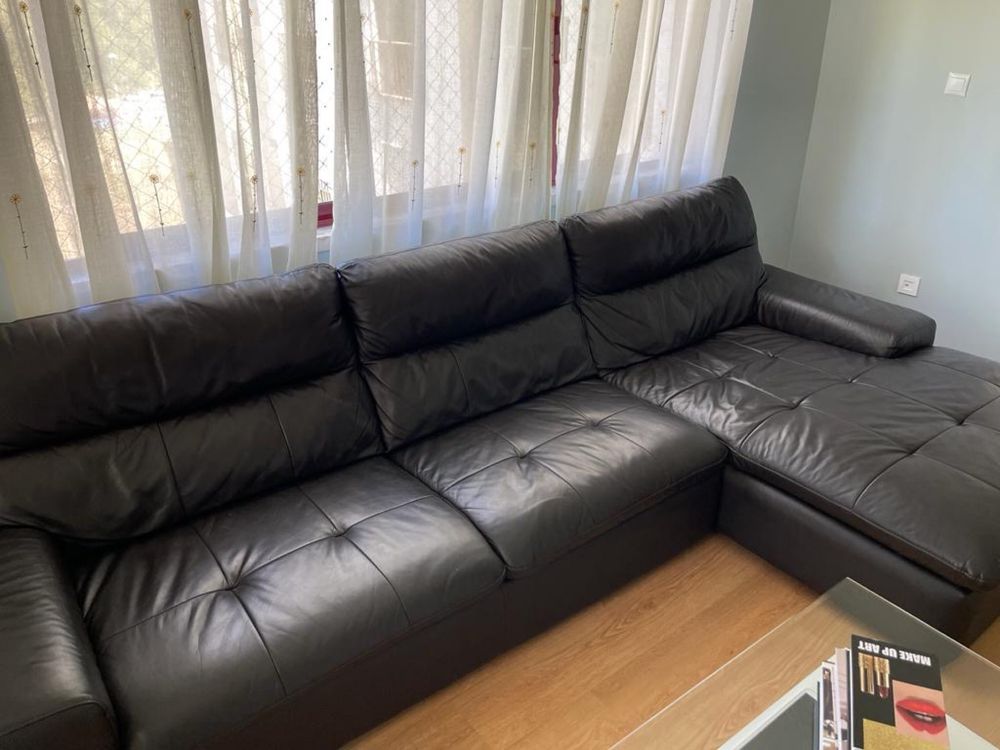 Real Leather sofa/Sofá de couro verdadeiro