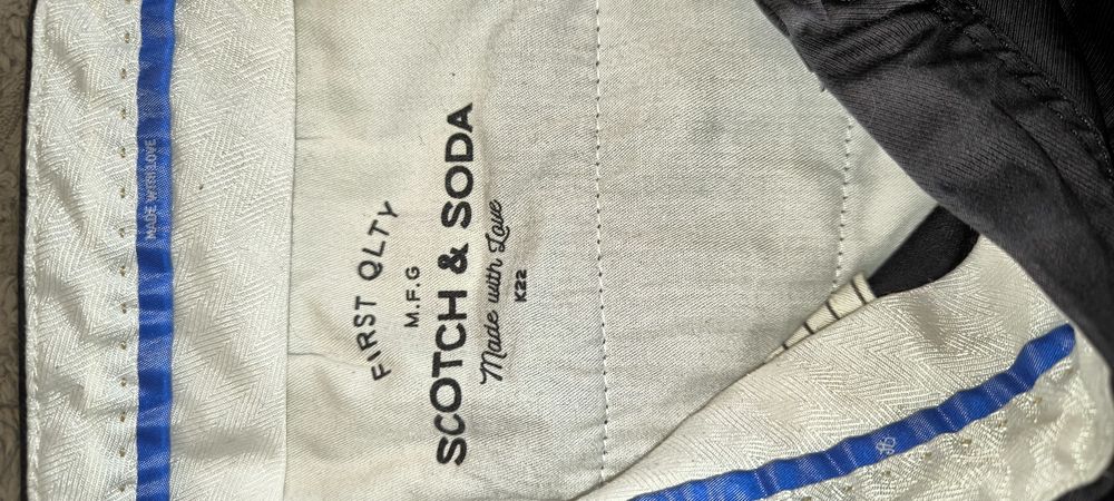 Брюки - чинос Scotch & Soda Stuart.