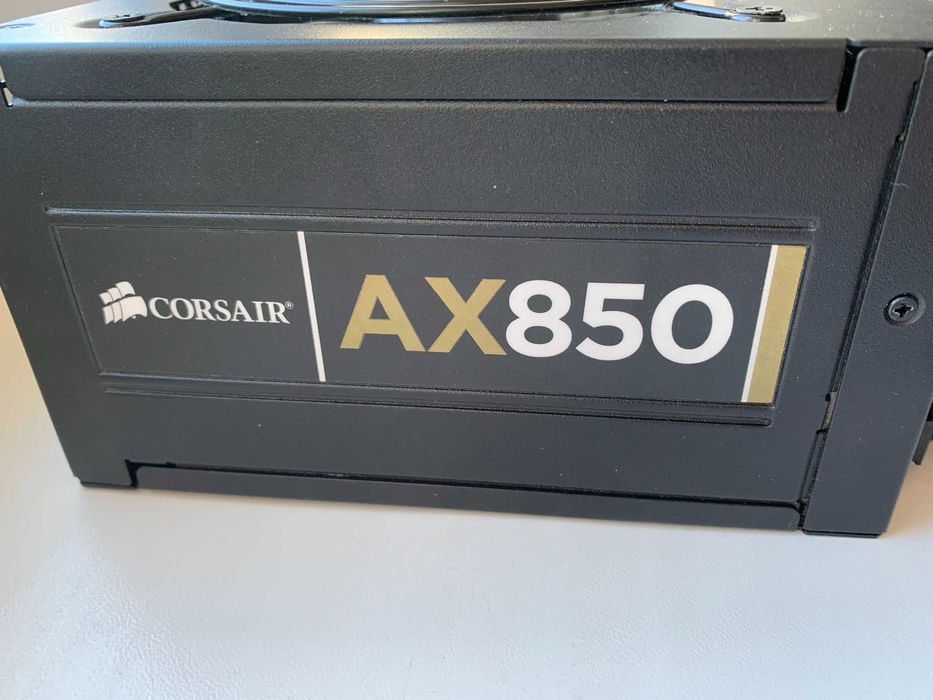 Блок живлення Corsair Professional Series Gold AX850 850W CMPSU-850AX