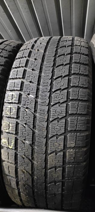 666 Пара зимних шин Toyo GSi-5 R18 285/60