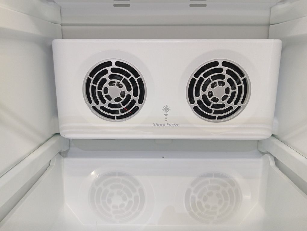 Морозильная камера Whirlpool No-Frost 285см черная из Германии гаранти