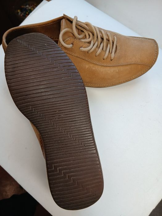 Clark's 42 розмір в задовільному стані.