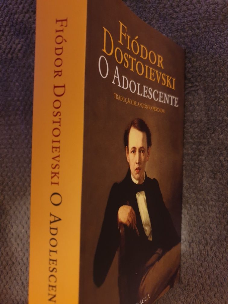 O Adolescente
de Fiódor Dostoiévski; Livro Novo