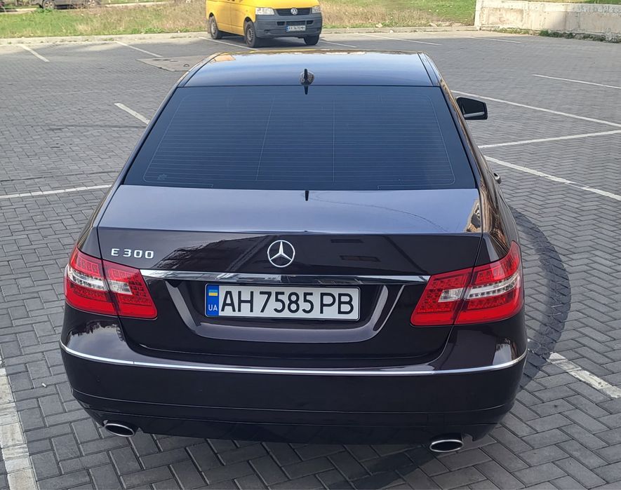 Mercedes-Benz w212 е300