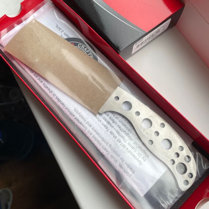 Інструмент Leatherman Skeletool Spyderco Mule ZDP-189 Spy-27 MagnaMax