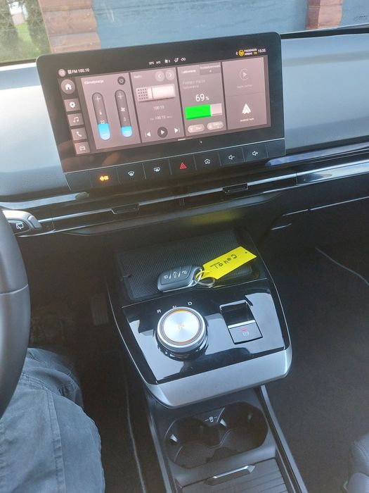 Mg4 65kwh  450km zasięgu 2023r gwarancja