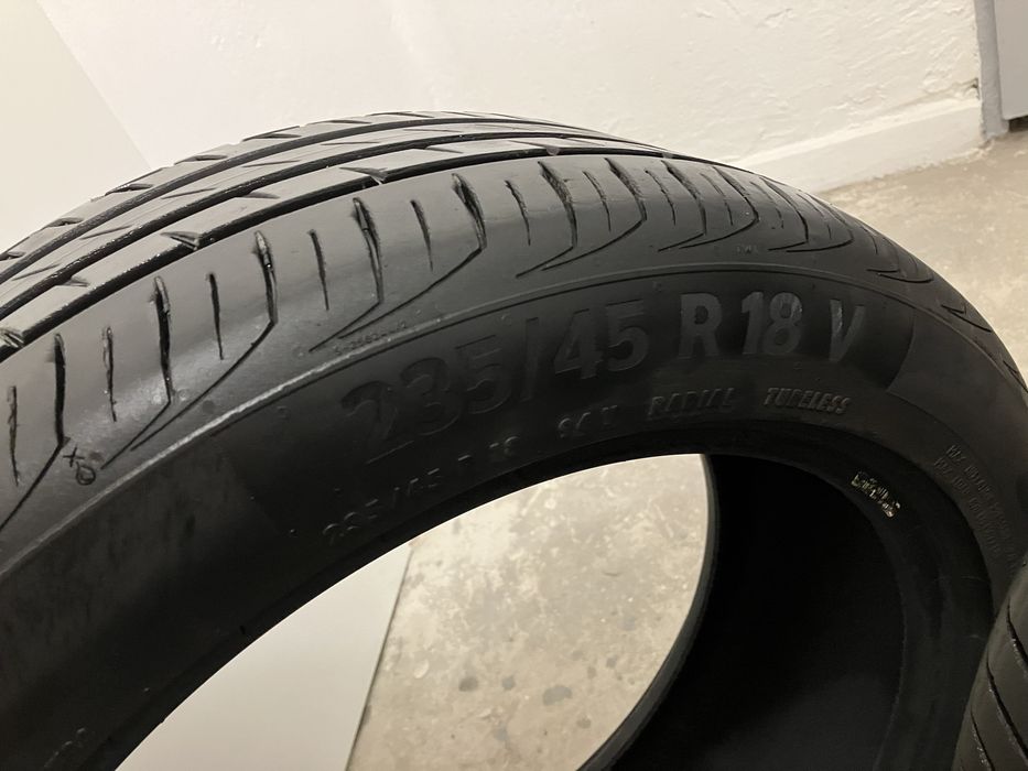 Continental Premium Contact 6 235/45 r18 2023 łatka