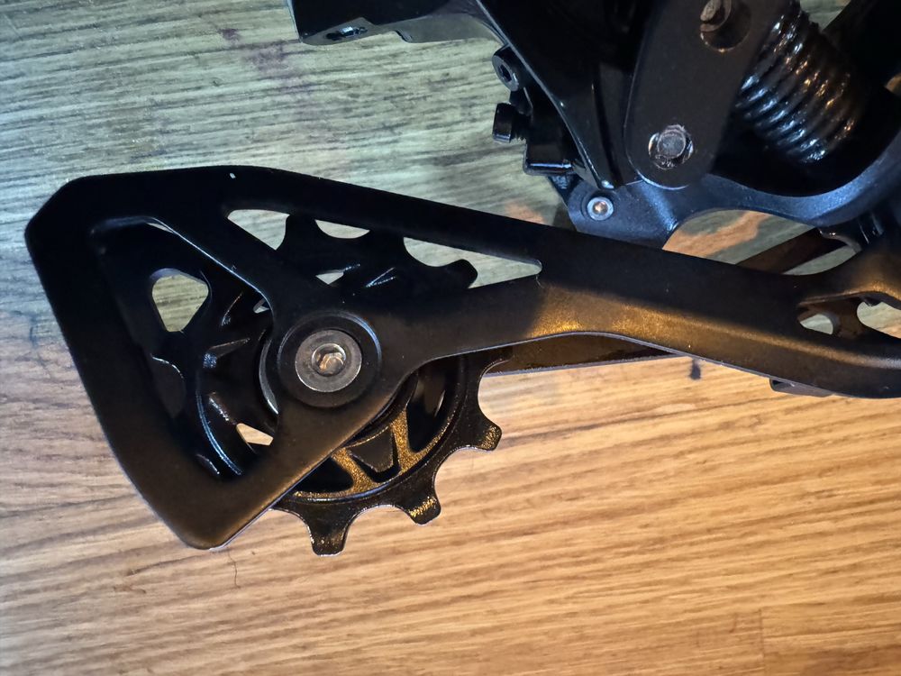 Nowa przerzutka Shimano 105 RD-R7100 12s