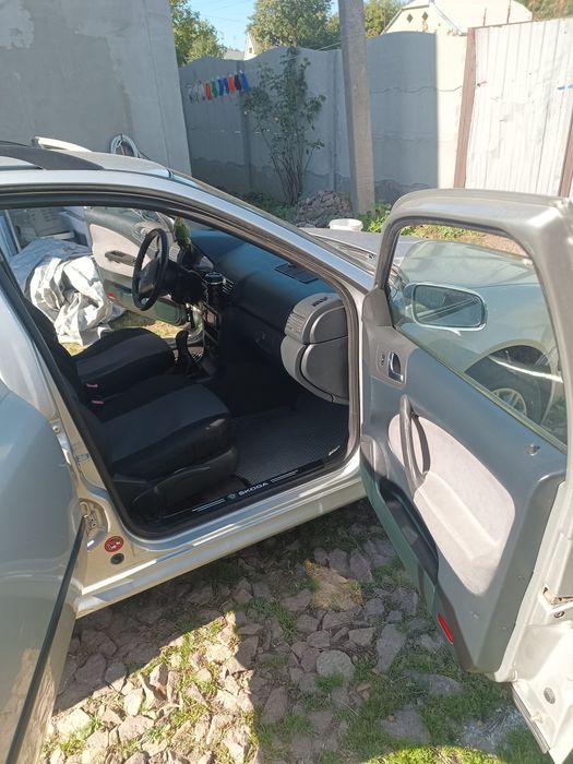 Шкода Октавія тур в доброму стані