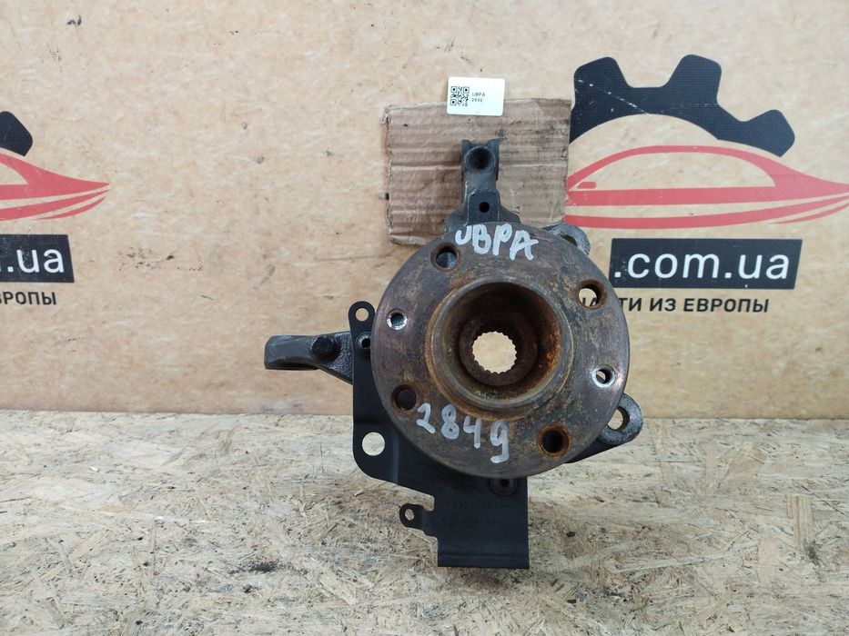 Renault Clio 4 IV 12-19 цапфа ступица поворотный кулак передний правый