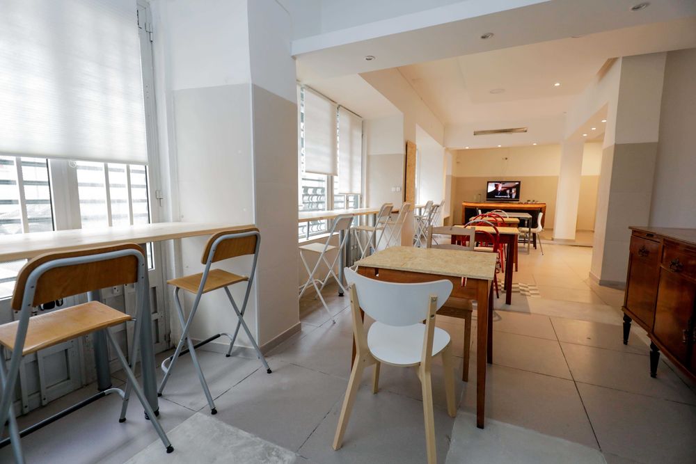 Quarto individual - Junto ao Metro