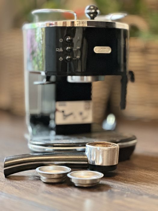Ekspres DeLonghi ICONA