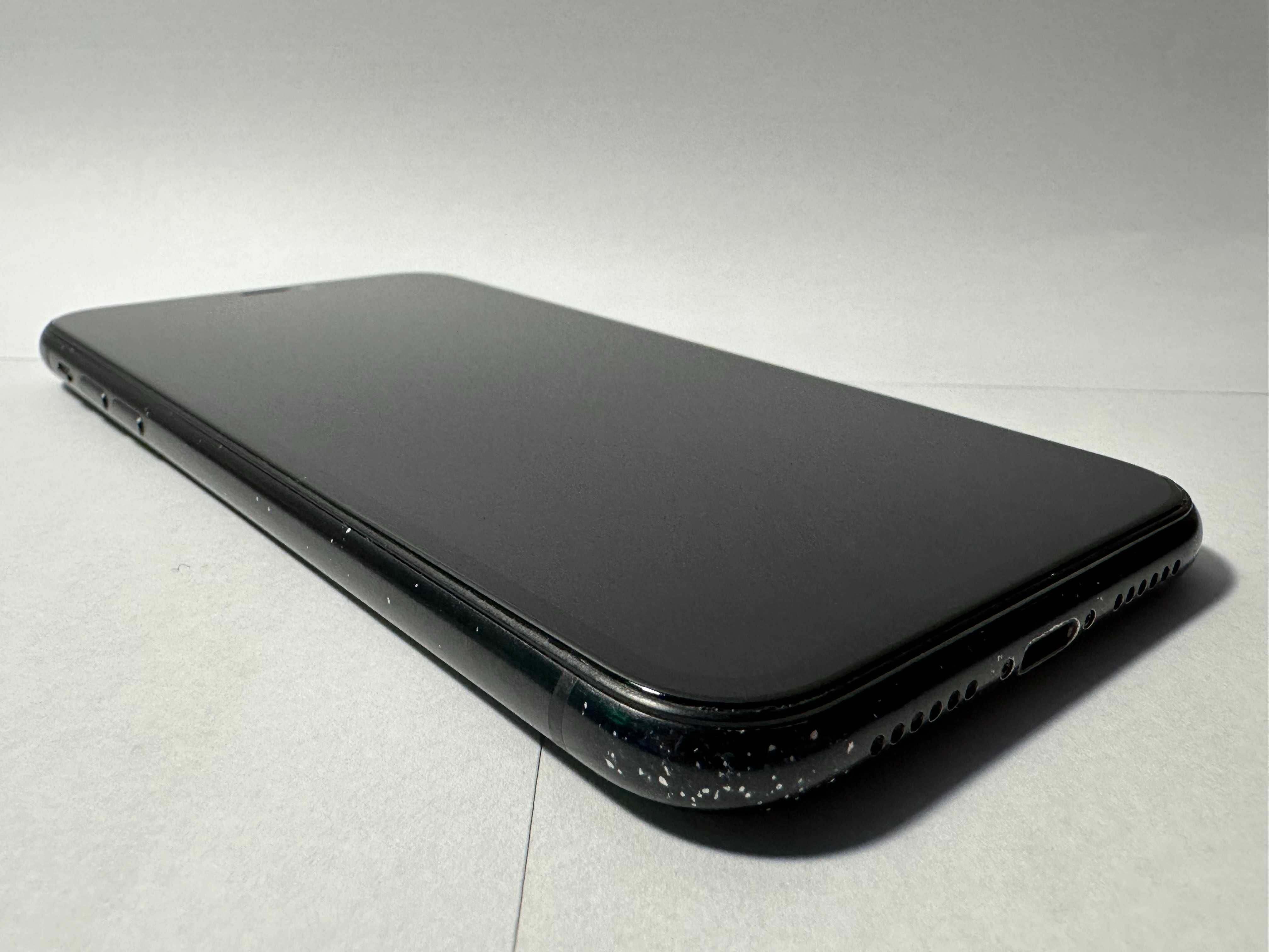 iPhone XR 64GB czarny