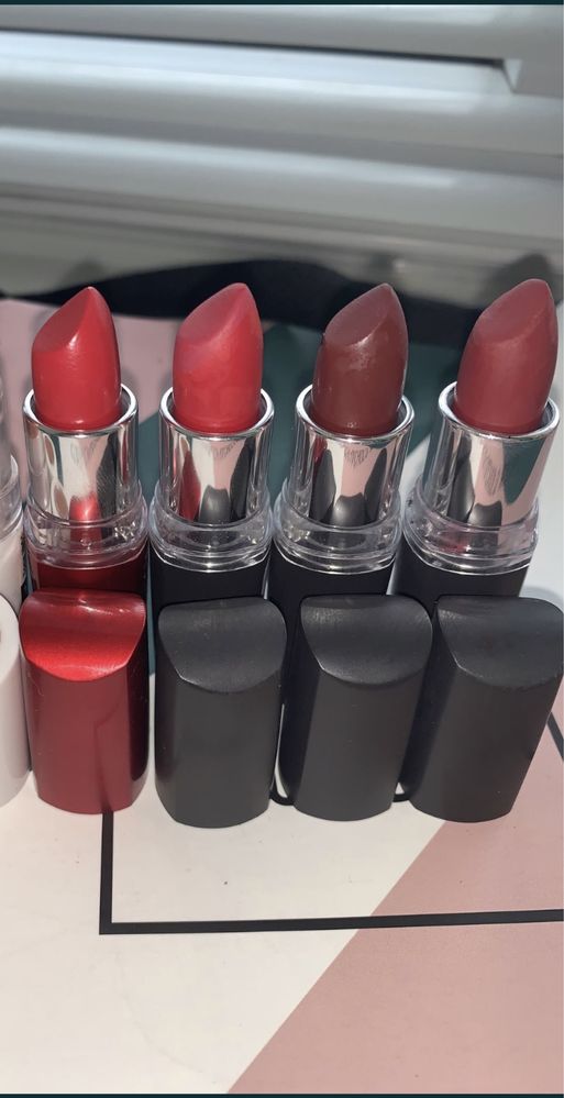 Консилер Max&More Помада Maybelline Мейбелин 886