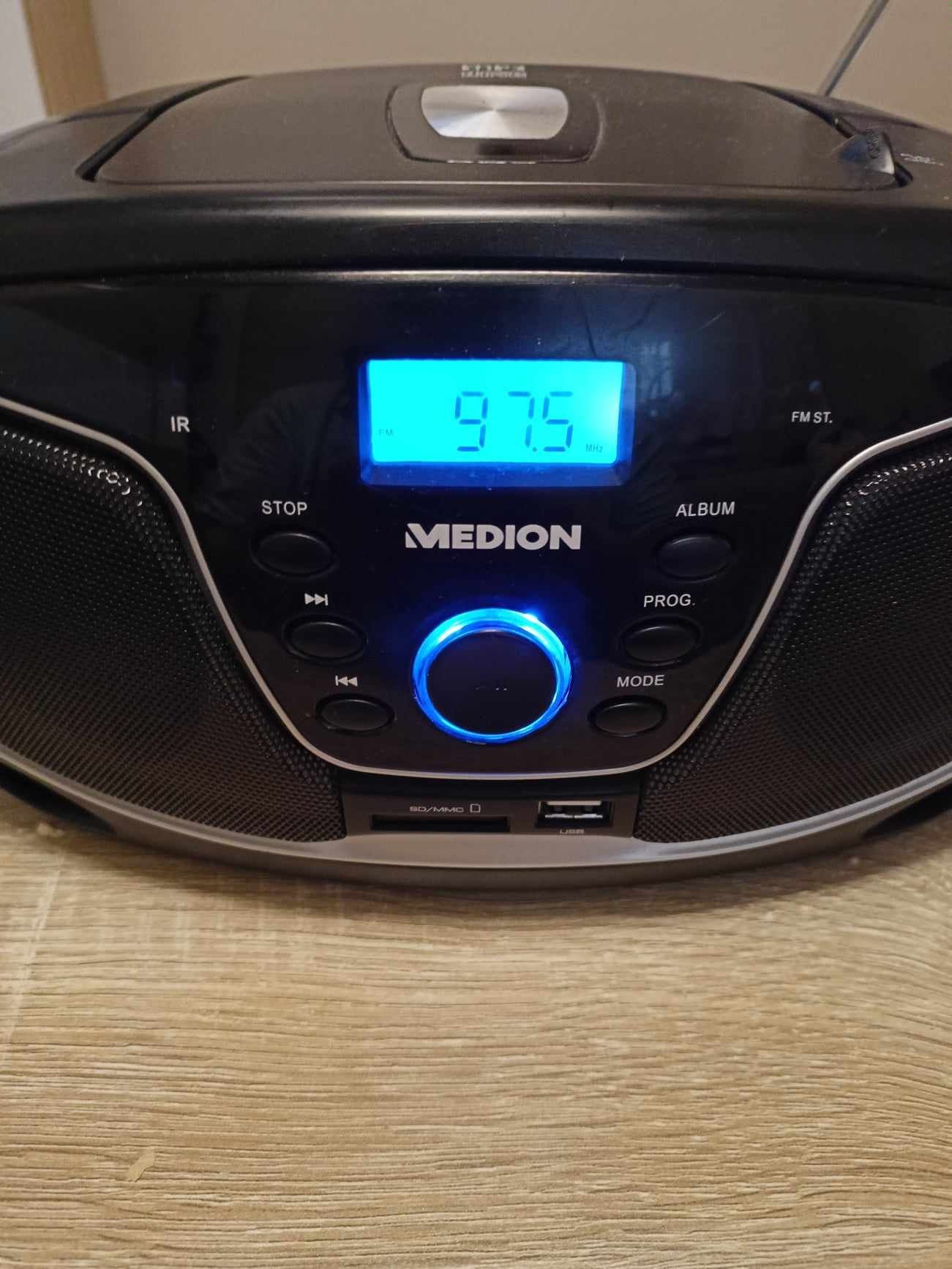 radio magnetofon Medion