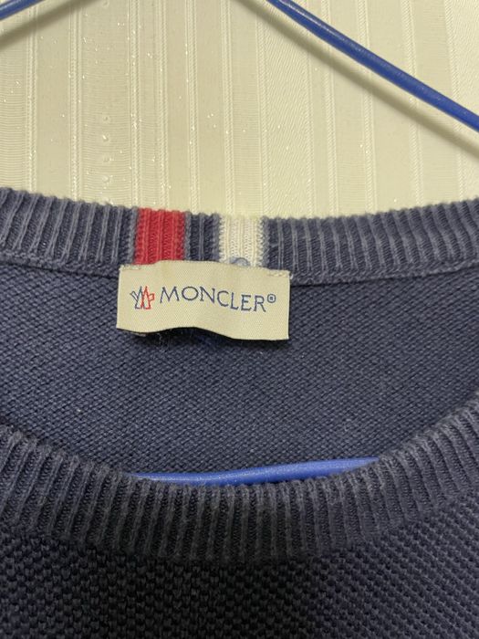 Світер вінтажний moncler