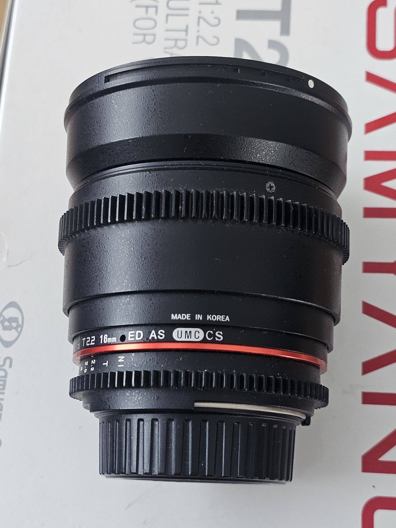 Obiektyw Samyang 16mm T2.2
