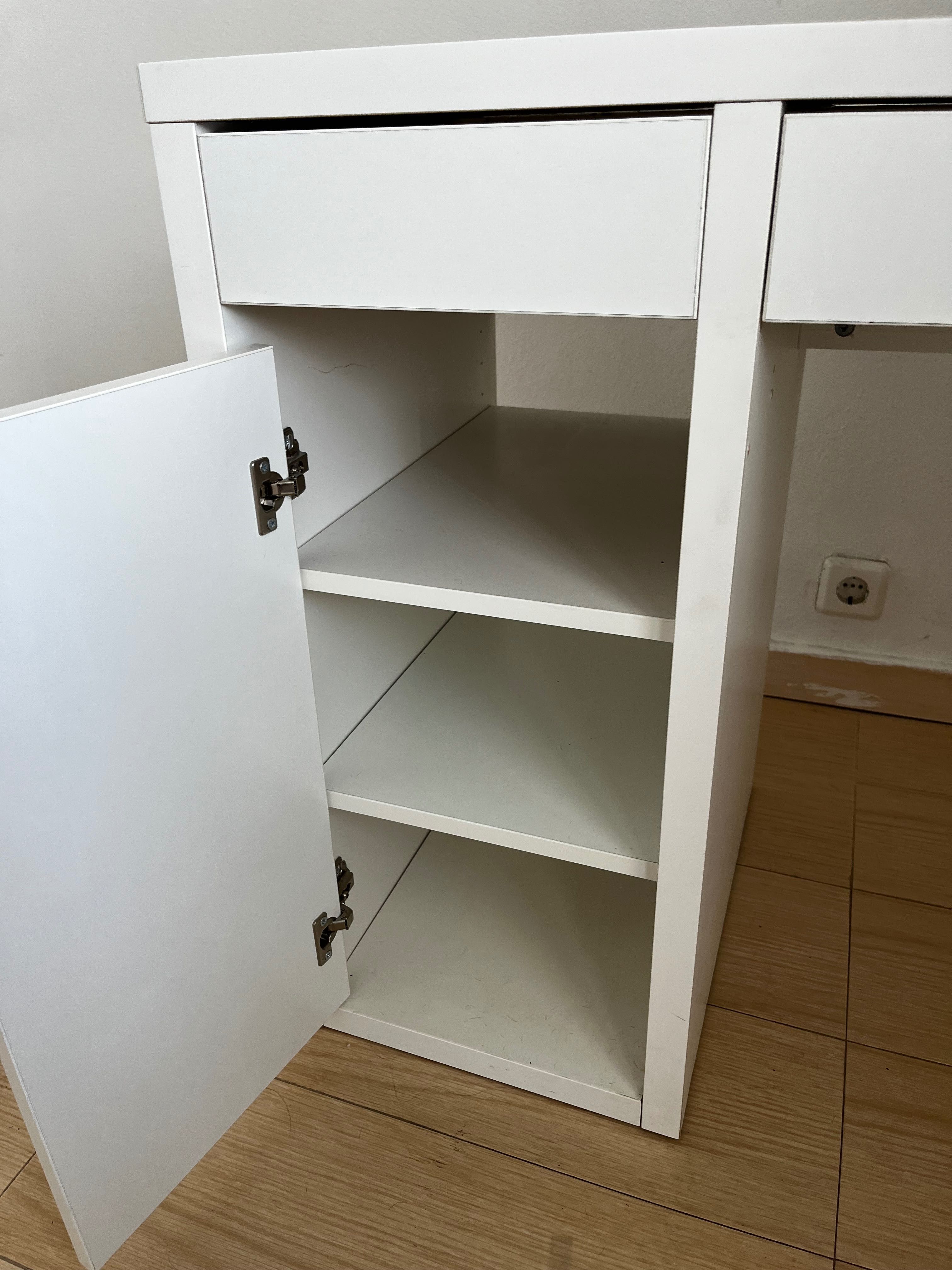 Secretária branca Ikea