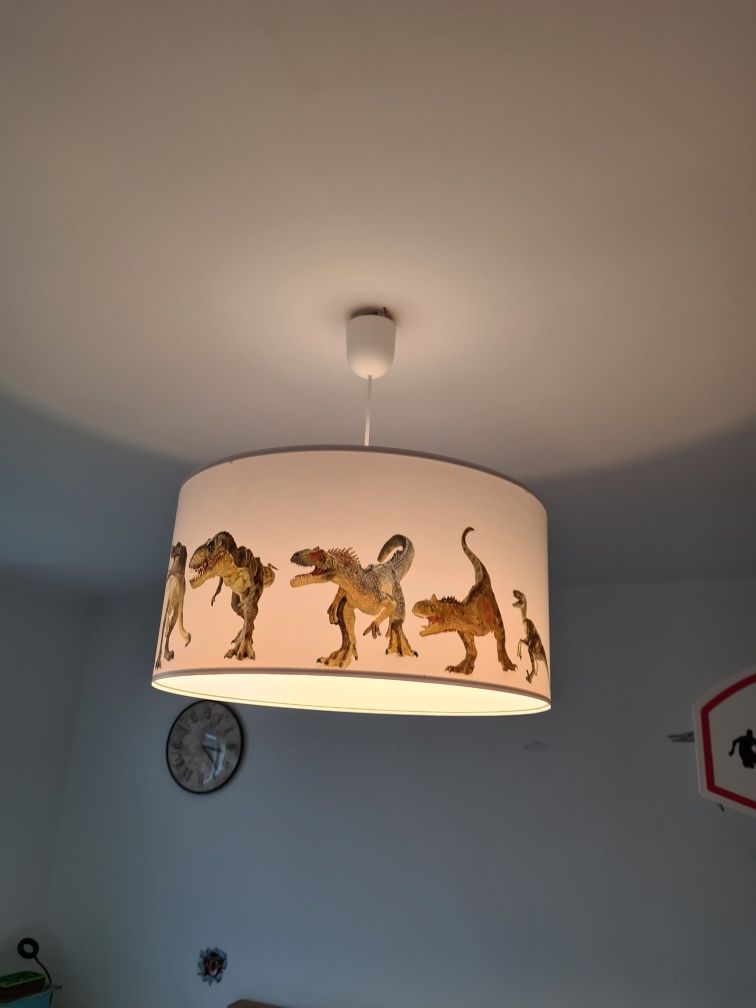 Lampa podufitowa i stojąca dinozaury