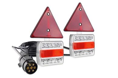Lampy tylne do przyczepy montowane na magnes