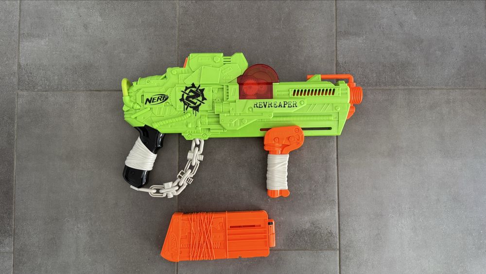 Wyrzutnia na strzalki NERF ZOMBIE STRIKE