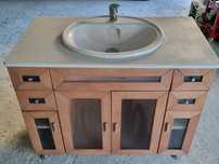 Movel wc com lavatorio e torneira