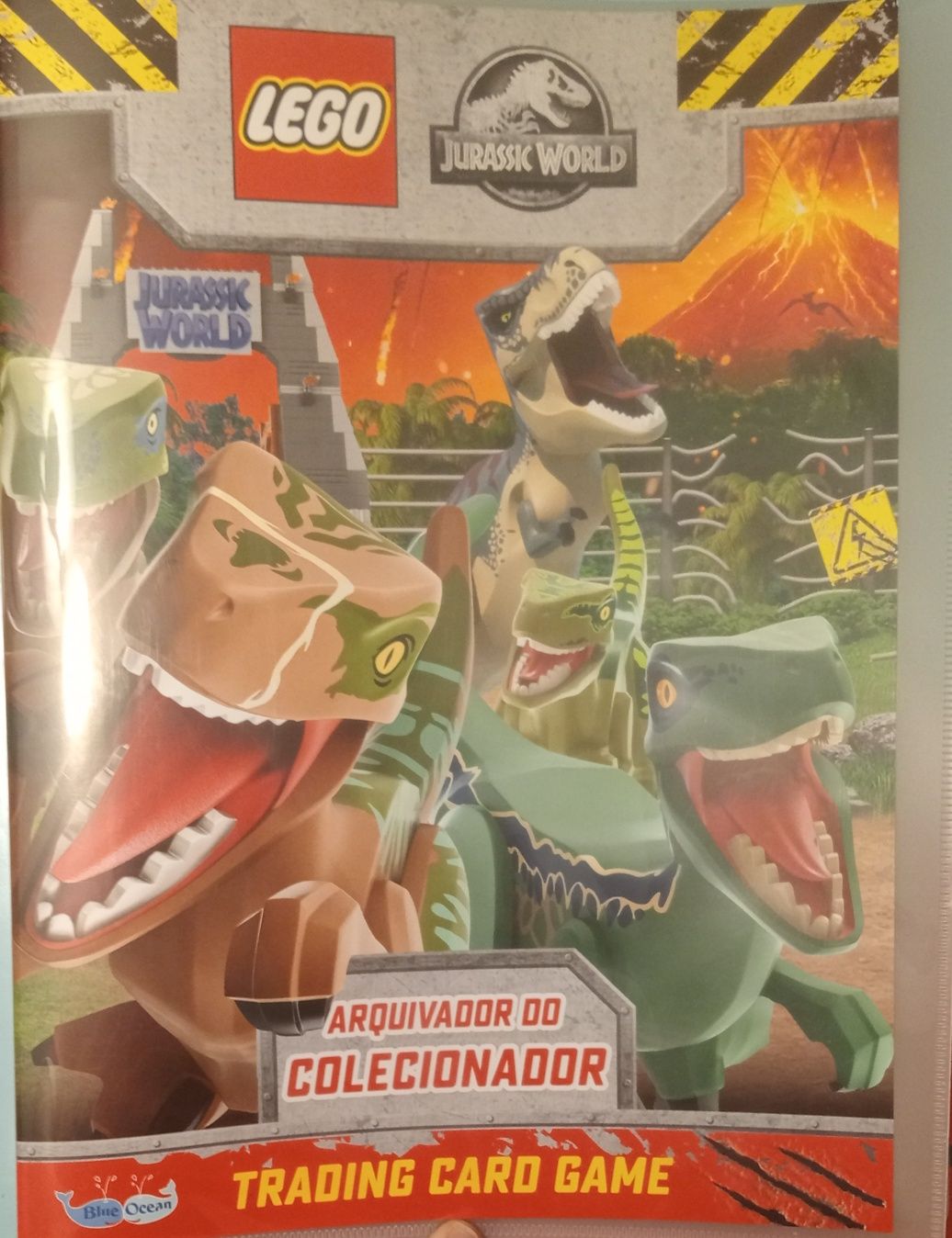 Álbum de cartas Lego Jurássic world