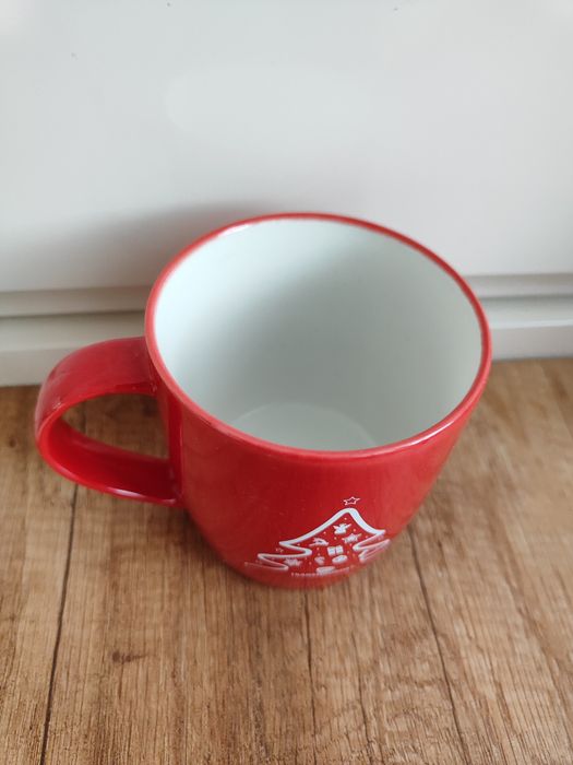 Kubek kolekcjonerski, czerwony, z choinką, Selgros