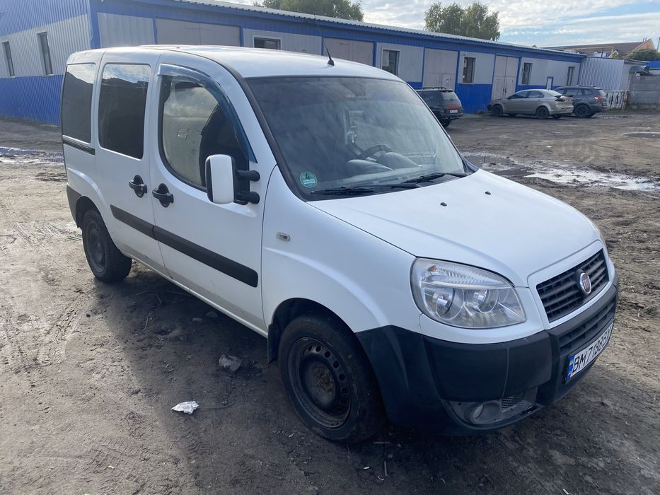 Продам автомобиль Fiat Doblo 2009 год