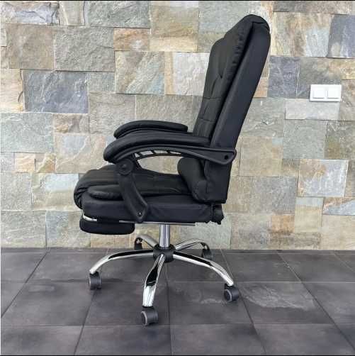 Комп'ютерне крісло boss з підставкою для ніг офісне крісло