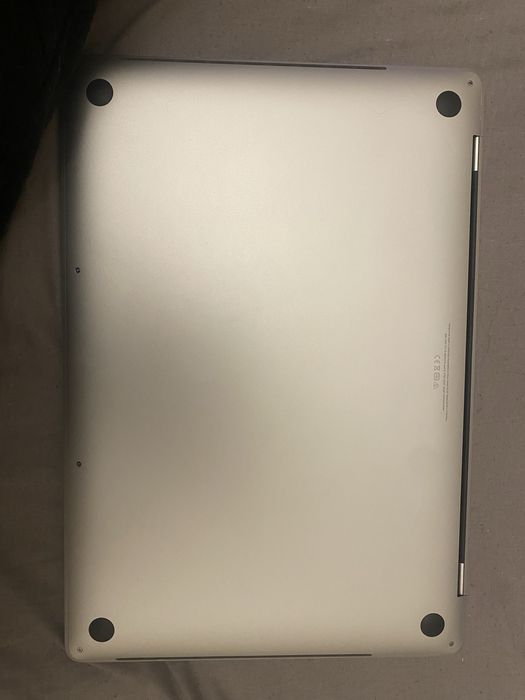 Macbook pro a2141
