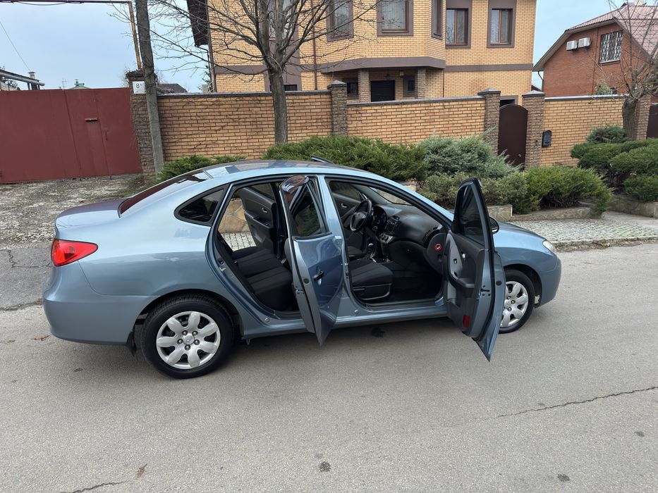 Продам Hyudai Elantra 2009