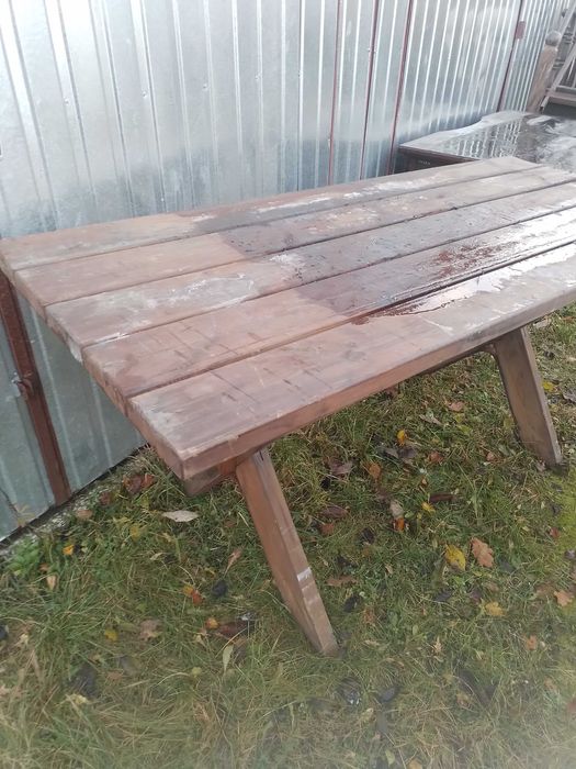 Stół drewniany masywny cieżki oggrodowy i inne na ogróď ,krzesła
