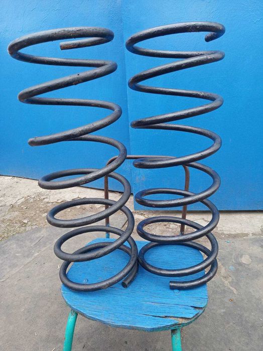Продам пружини для автомобіля