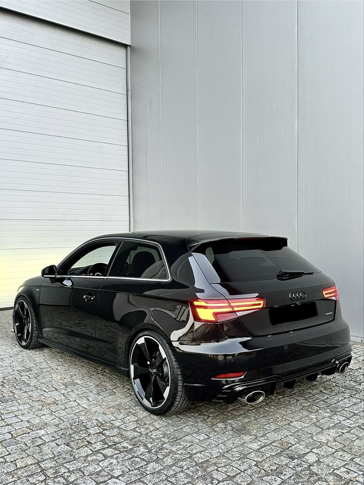 Audi A3 3xS-line (Trato de credito )
