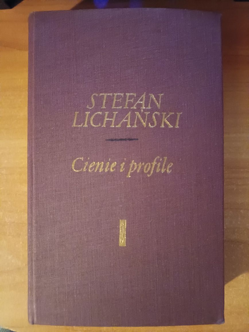 Stefan Lichański "Cienie i profile"