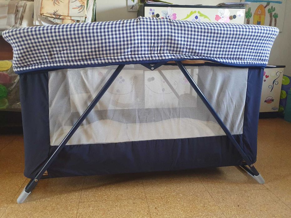 Cama de viagem dobravel