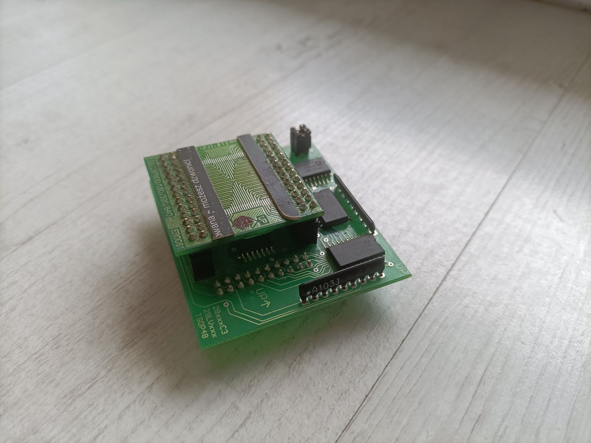 Universal Flash Programmer z adapterami PLCC32,  Flash TSOP