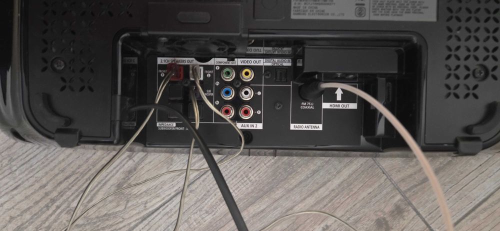 Kino domowe Samsung HT-X710