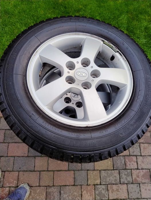 Komplet kół Kia 5x114,3