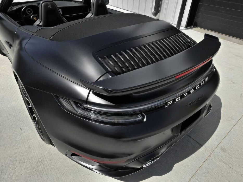 Porsche 911 Turbo S      2021