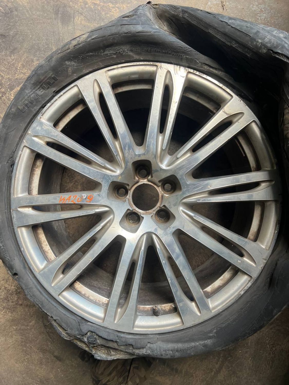 Диски Audi OEM 4H0601025N 8x20 5x112 ET37 DIA66,6 (polished) Б/У
