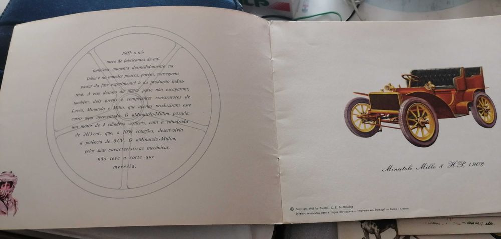 Coleção Automóveis Antigos