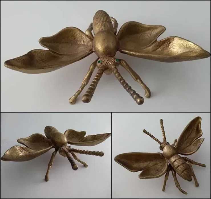 Diversos artigos de artesanato em bronze (ver imagens seguintes)