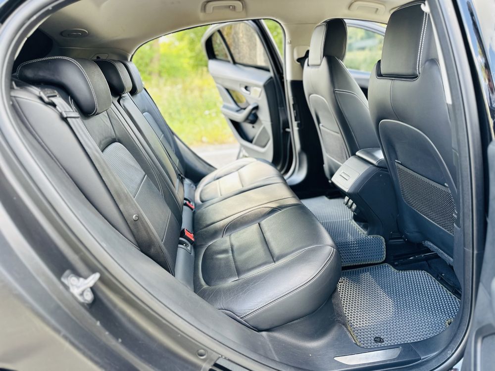 Jaguar I-Pace EV400 90kWh AWD SE 2021рік Official