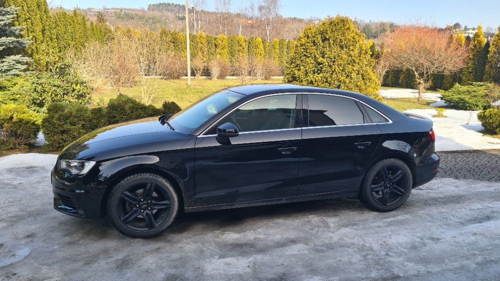 Audi a3 sedan 2016 czarny