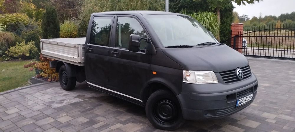 Volkswagen T5  Bezwypadkowy